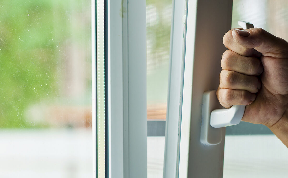 Consejos para el mantenimiento de tus ventanas y puertas de PVC